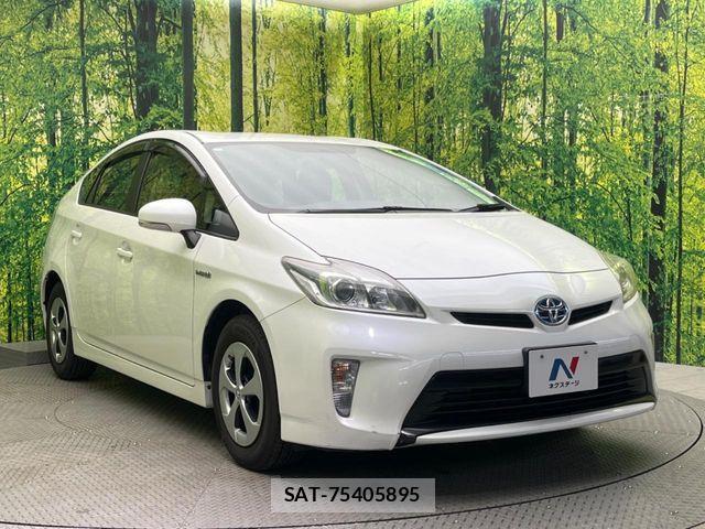 Toyota PRIUS 2012-02 6614247-14
