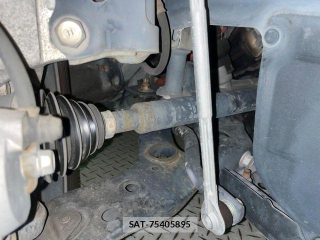 Toyota PRIUS 2012-02 6614247-18
