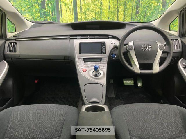 Toyota PRIUS 2012-02 6614247-1