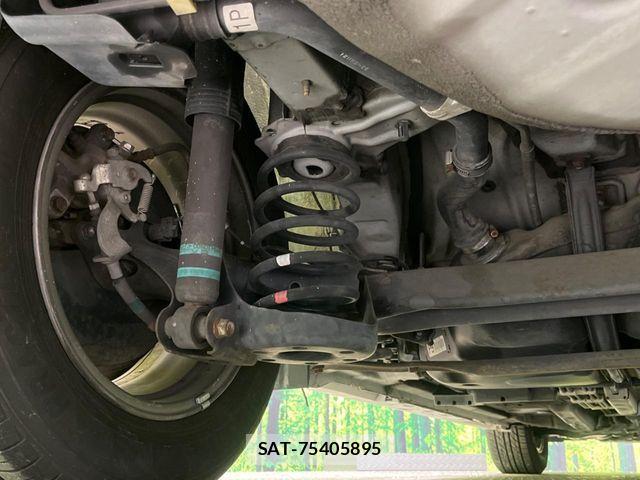 Toyota PRIUS 2012-02 6614247-19
