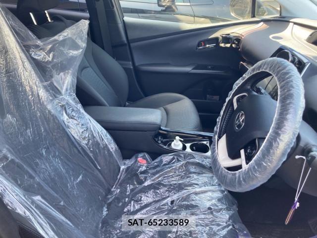 Toyota PRIUS 2016-08 6614250-12