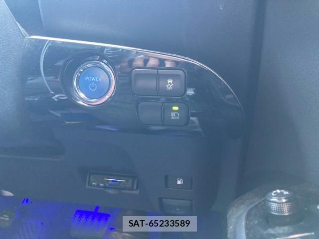 Toyota PRIUS 2016-08 6614250-20