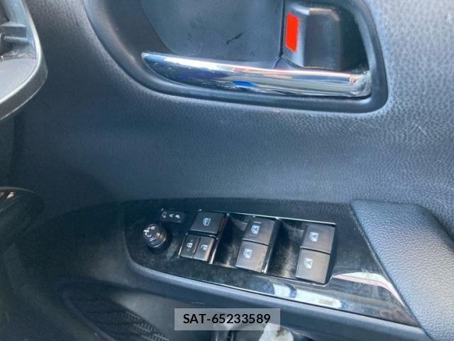 Toyota PRIUS 2016-08 6614250-21
