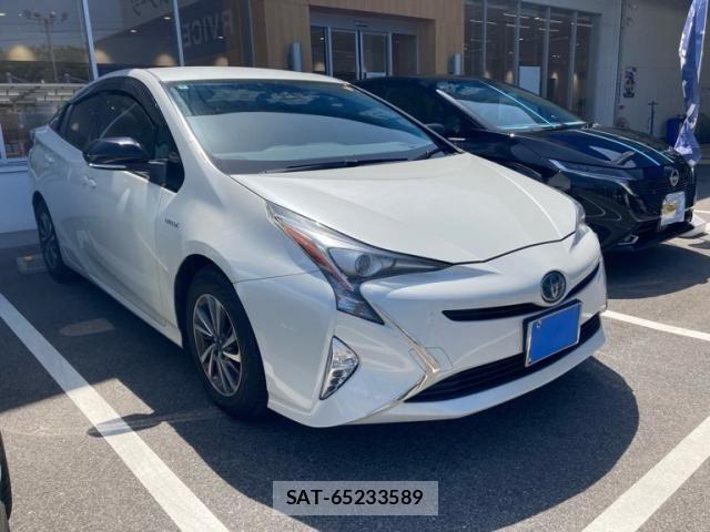 Toyota PRIUS 2016-08 6614250-2