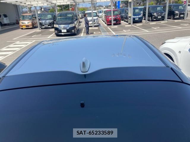 Toyota PRIUS 2016-08 6614250-7