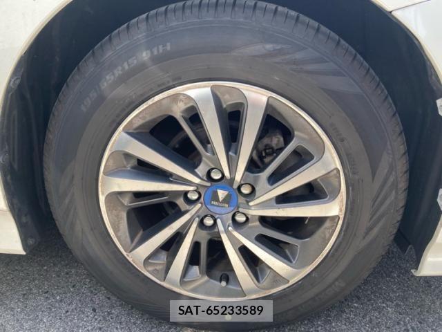 Toyota PRIUS 2016-08 6614250-8