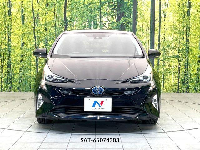 Toyota PRIUS 2018-02 6614217-13