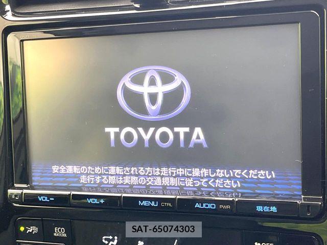 Toyota PRIUS 2018-02 6614217-2