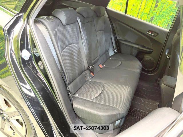Toyota PRIUS 2018-02 6614217-8