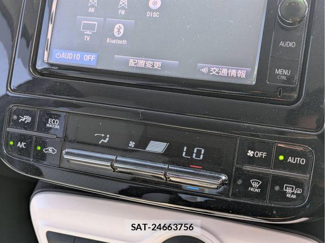 Toyota PRIUS 2016-05 6614224-10