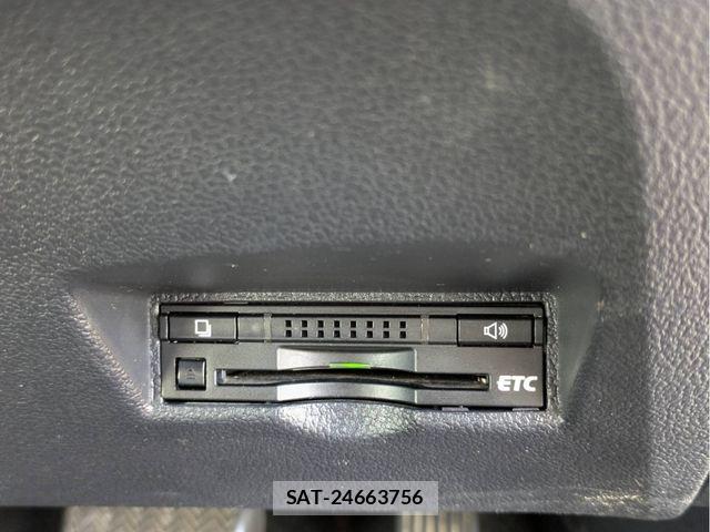 Toyota PRIUS 2016-05 6614224-14