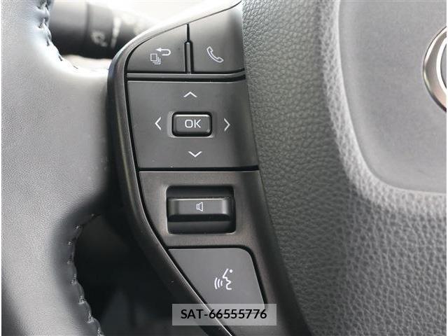 Toyota PRIUS 2023-03 6614189-27