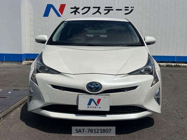 Toyota PRIUS 2018-08 6614213-14