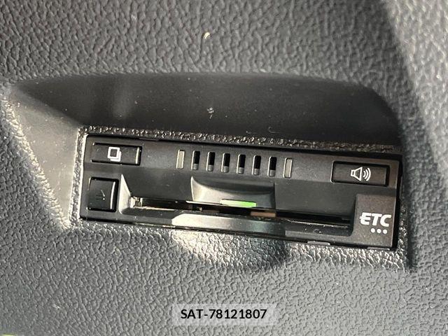 Toyota PRIUS 2018-08 6614213-6