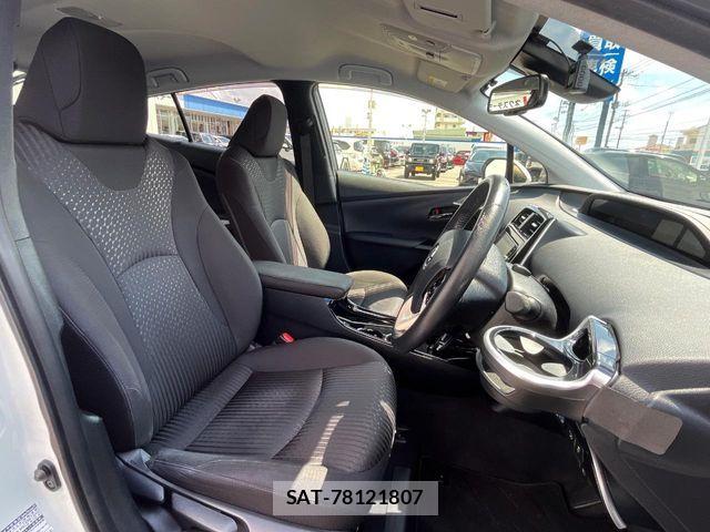 Toyota PRIUS 2018-08 6614213-8