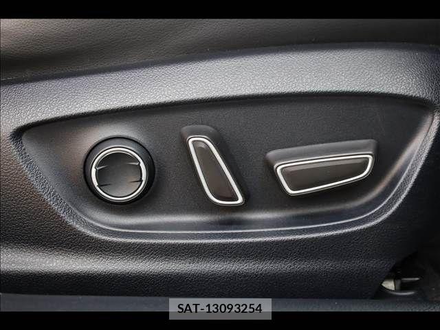 Toyota PRIUS 2017-04 6614235-14
