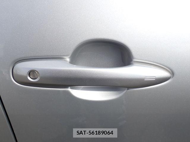 Toyota PRIUS 2022-10 6614205-21