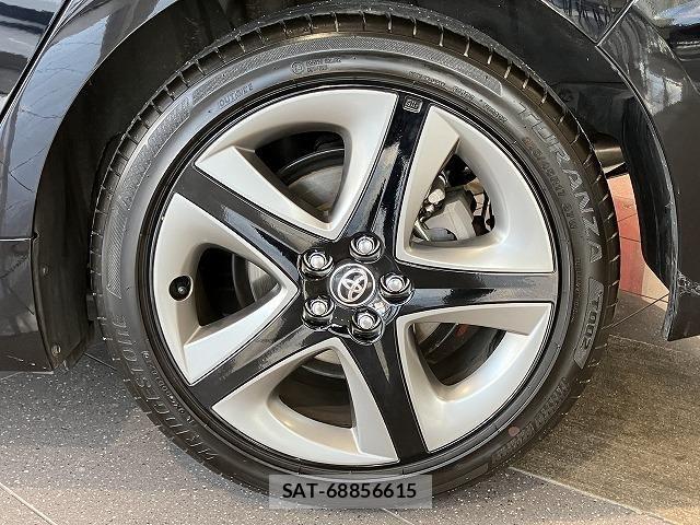 Toyota PRIUS 2021-07 6614192-9