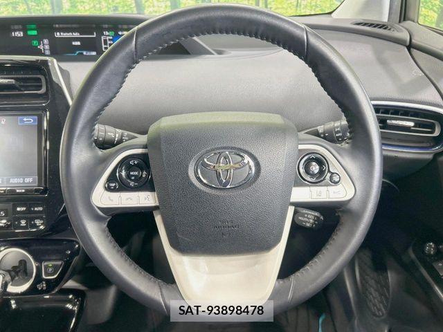 Toyota PRIUS 2018-08 6642236-10