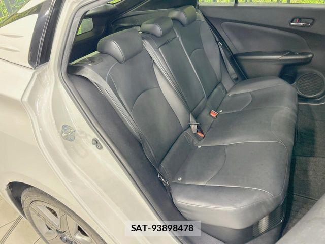 Toyota PRIUS 2018-08 6642236-8