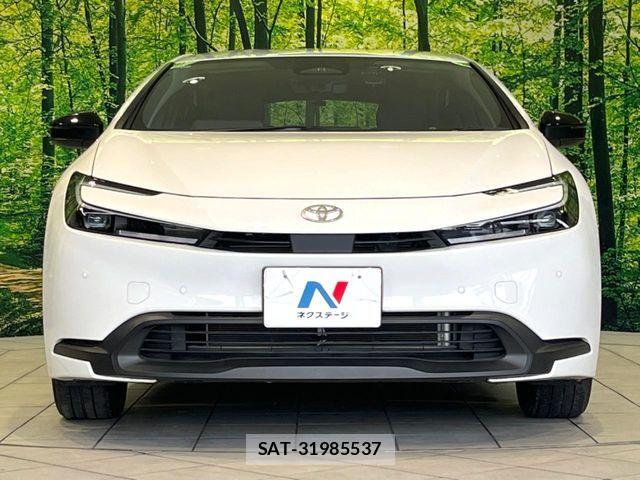 Toyota PRIUS 2023-12 6673167-13