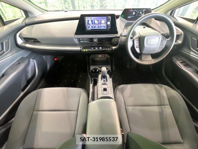 Toyota PRIUS 2023-12 6673167-1