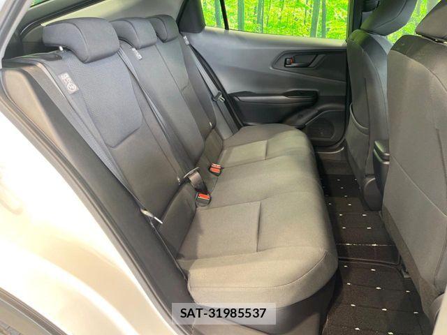 Toyota PRIUS 2023-12 6673167-8