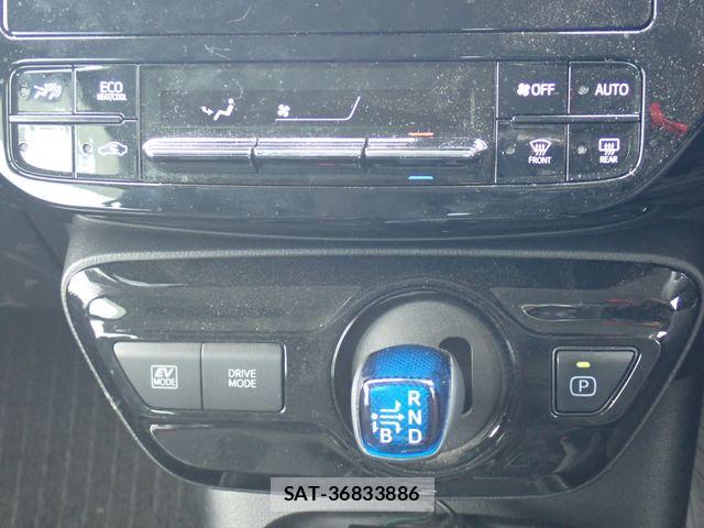 Toyota PRIUS 2021-02 6673153-12