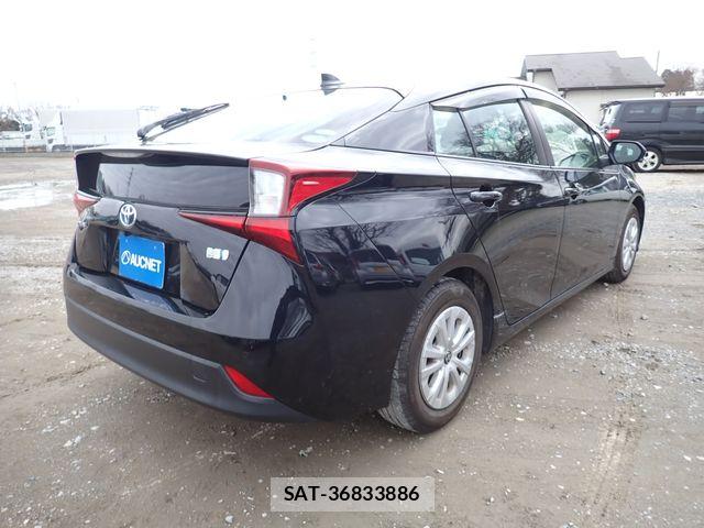 Toyota PRIUS 2021-02 6673153-5