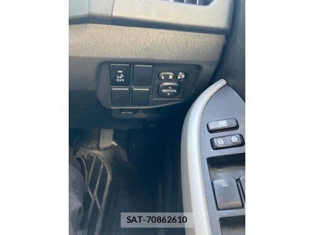 Toyota PRIUS 2012-09 6673217-8