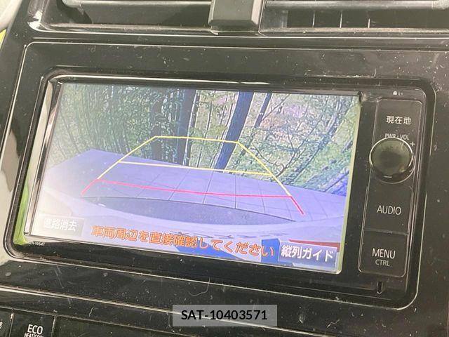 Toyota PRIUS 2016-05 6673198-5