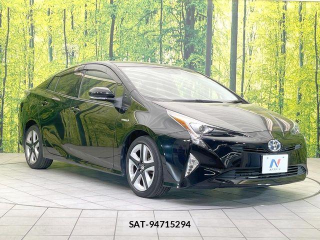 Toyota PRIUS 2017-03 6673194-15
