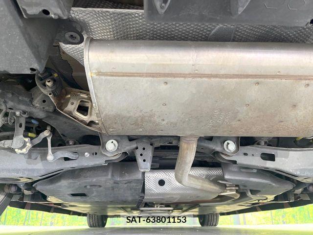 Toyota PRIUS 2017-11 6673203-18