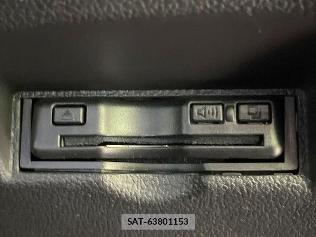 Toyota PRIUS 2017-11 6673203-6
