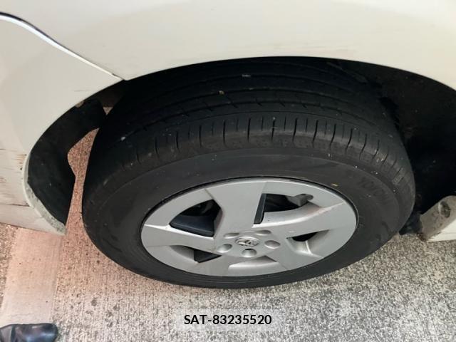 Toyota PRIUS 2015-03 6673221-7