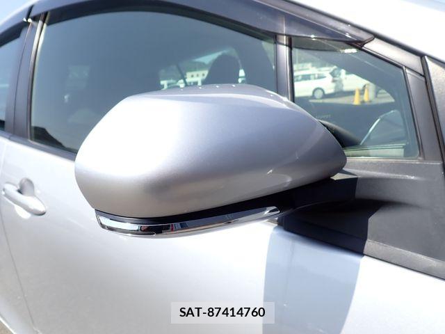 Toyota PRIUS 2022-10 6673176-25