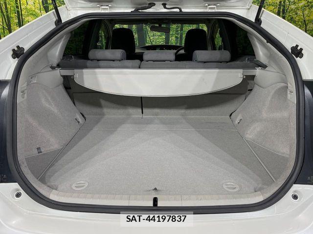 Toyota PRIUS 2011-08 6673210-9