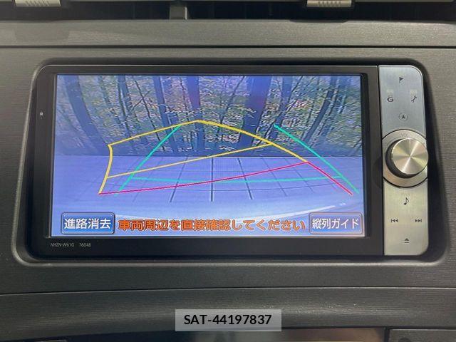 Toyota PRIUS 2011-08 6673210-3