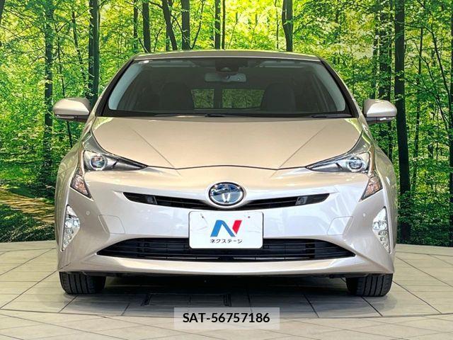 Toyota PRIUS 2015-12 6673190-13