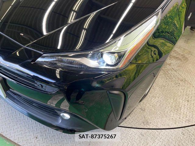 Toyota PRIUS 2019-07 6673177-11