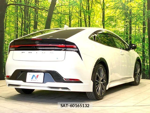 Toyota PRIUS 2024-11 6673154-16