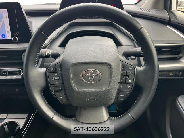 Toyota PRIUS 2023-06 6673168-11