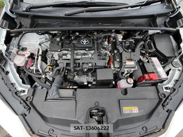 Toyota PRIUS 2023-06 6673168-18