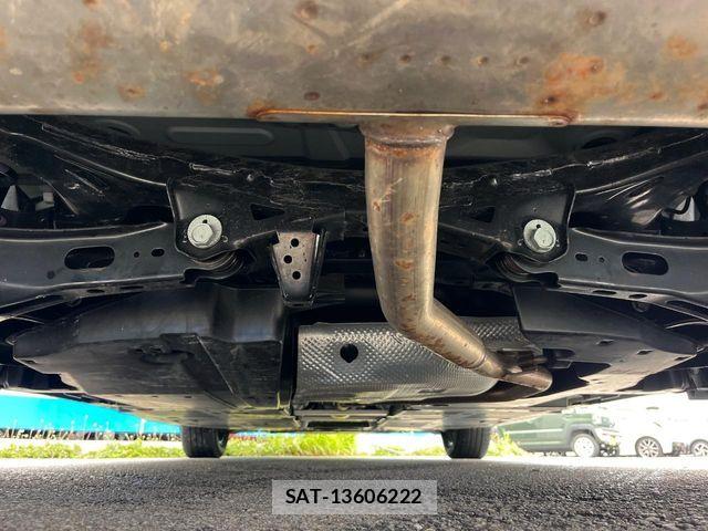 Toyota PRIUS 2023-06 6673168-19