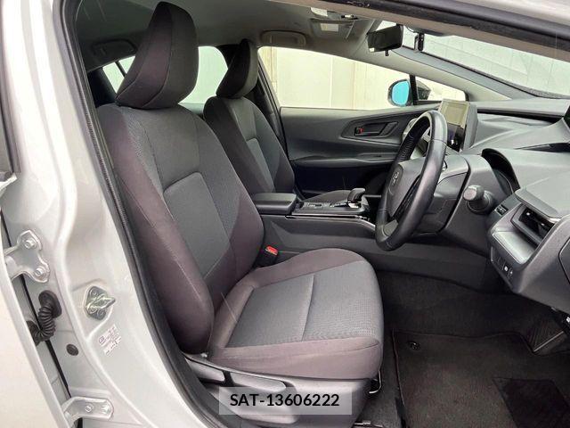 Toyota PRIUS 2023-06 6673168-8