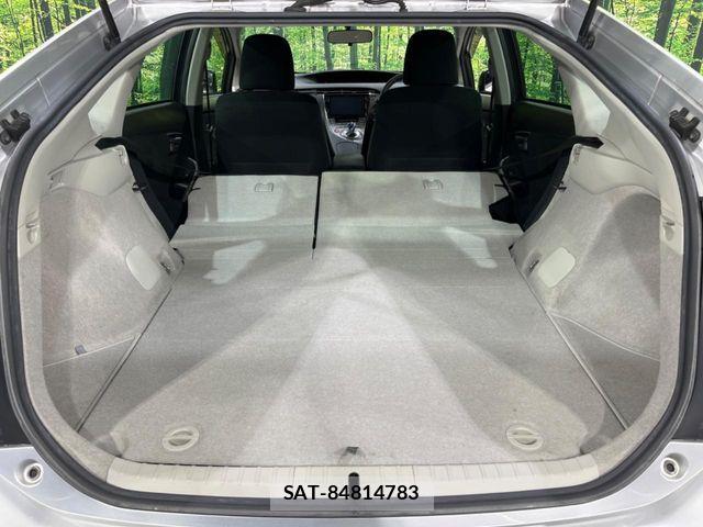 Toyota PRIUS 2015-03 6673208-9