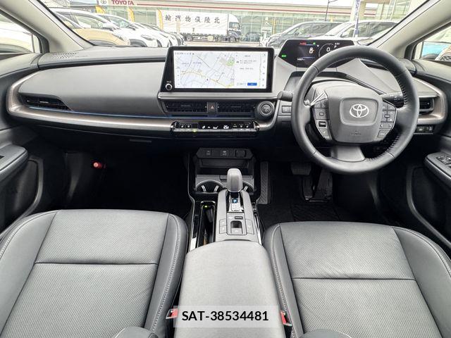 Toyota PRIUS 2023-06 6673159-1
