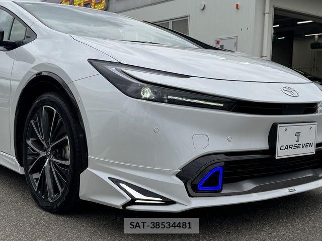 Toyota PRIUS 2023-06 6673159-26