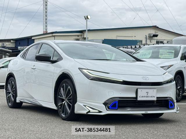 Toyota PRIUS 2023-06 6673159-3