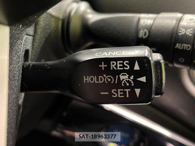 Toyota PRIUS 2016-06 6673199-8